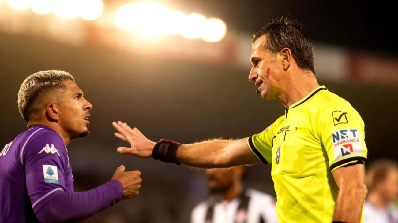 Fiorentina - Juventus, i cori contro Vlahovic e il VAR: ecco cosa si sono persi quelli che non hanno visto la partita 2025-11-22T19:32:52.293Z"